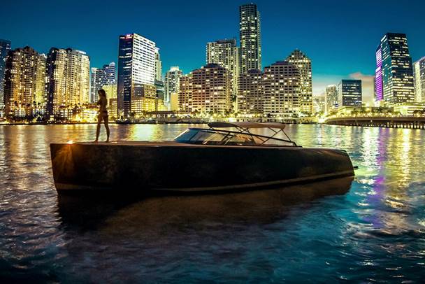 Valentines Day Experiences by VanDutch Yachts ,Cavalli and Seaspice - Miami Social Magazine